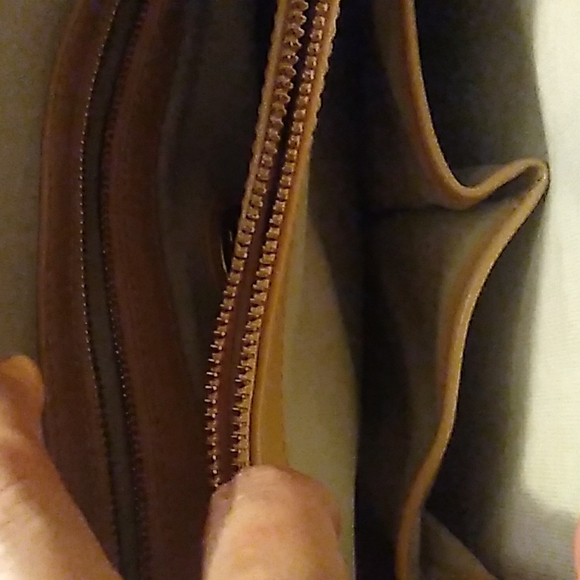 Tory Burch bag - Picture 4 of 9